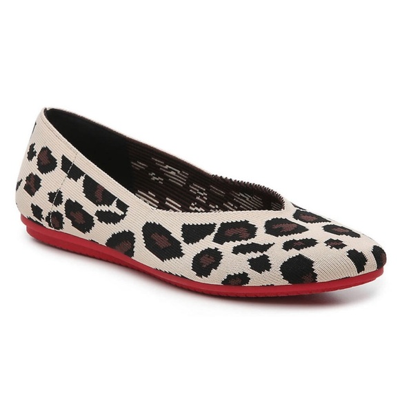 Kelly & Katie Fonzie Flats Leopard Print - Picture 1 of 3